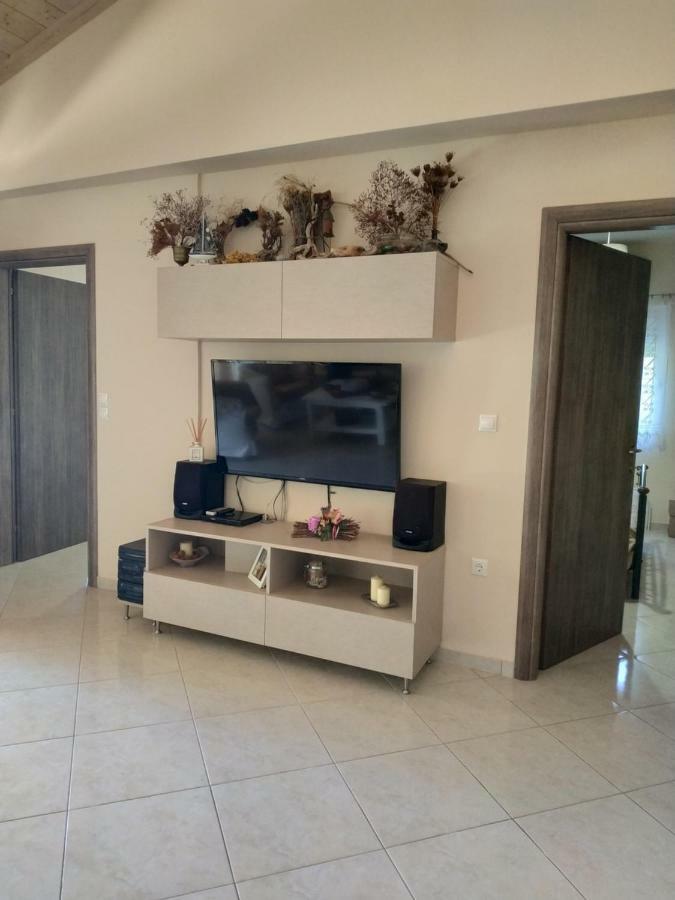 Alexandra Apartment Artemi Extérieur photo